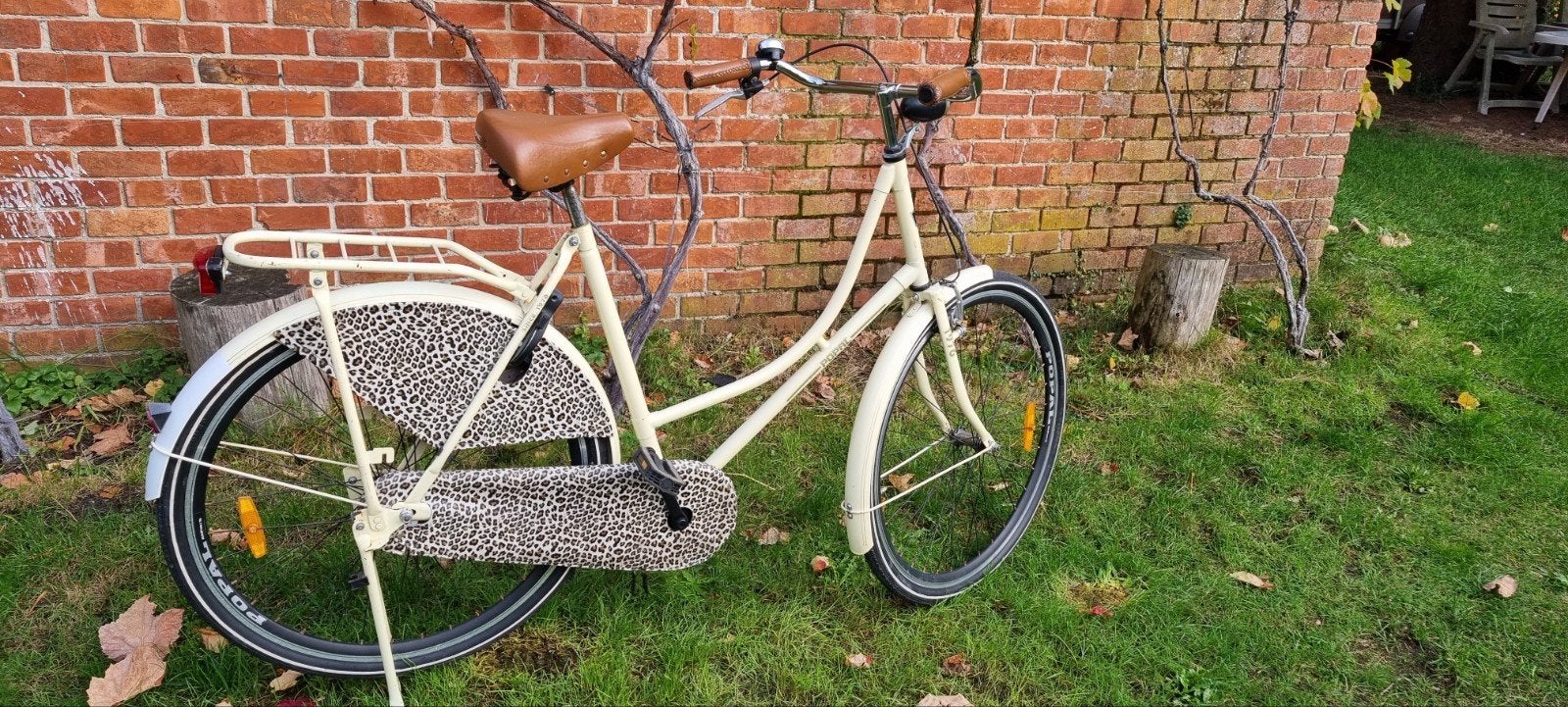 Vélo pour femme HOLANDES en très bon état 28 pouces, Vélos & Vélomoteurs, Enlèvement ou Envoi