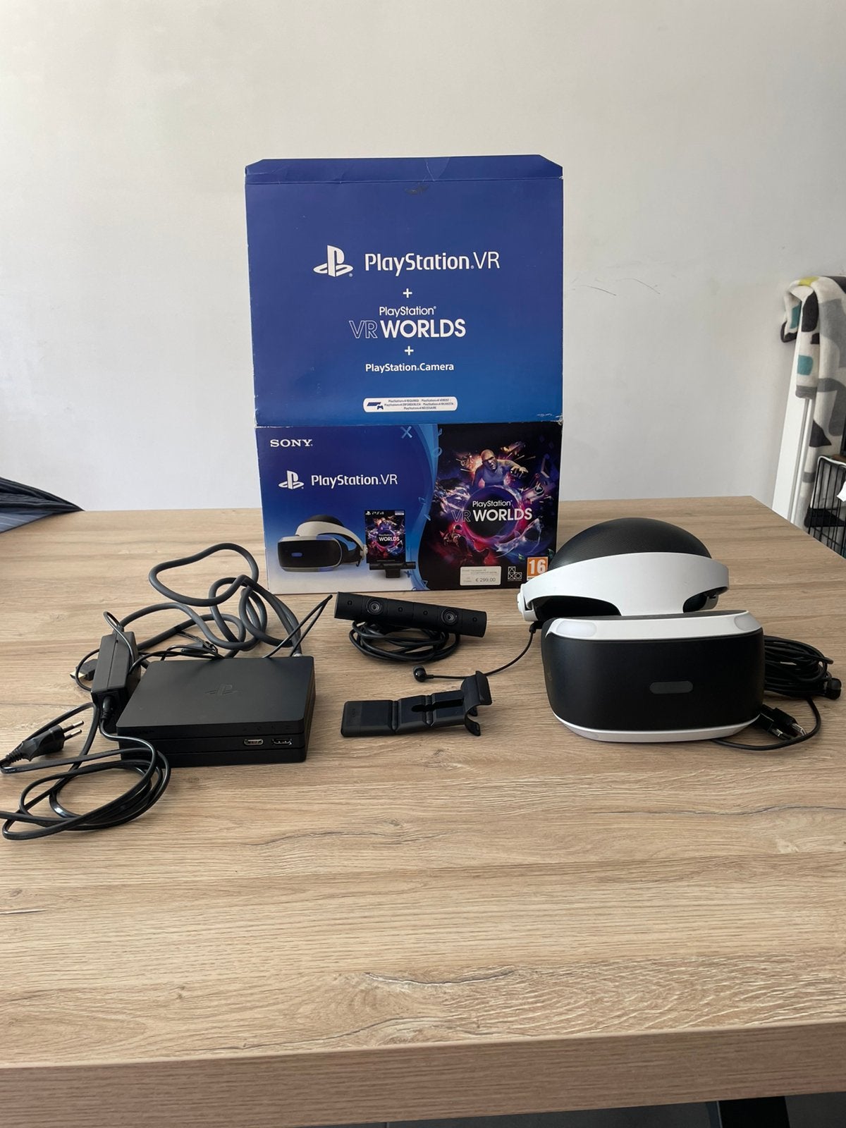 PlayStation VR (PSVR1), Consoles de jeu & Jeux vidéo, Virtual Reality, Enlèvement ou Envoi, Comme neuf, Lunettes VR, Sony PlayStation