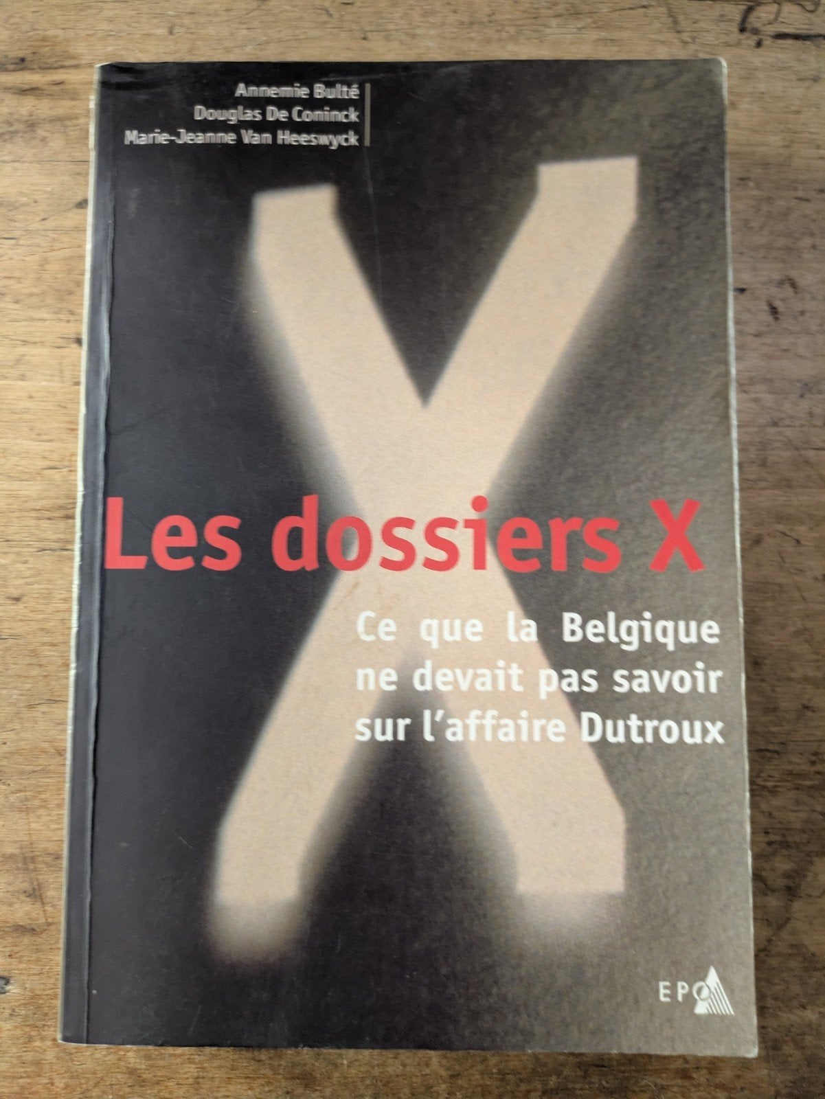 Les dossiers X / Annemie Bulté, Boeken, Ophalen of Verzenden, Gelezen, Annemie Bulté