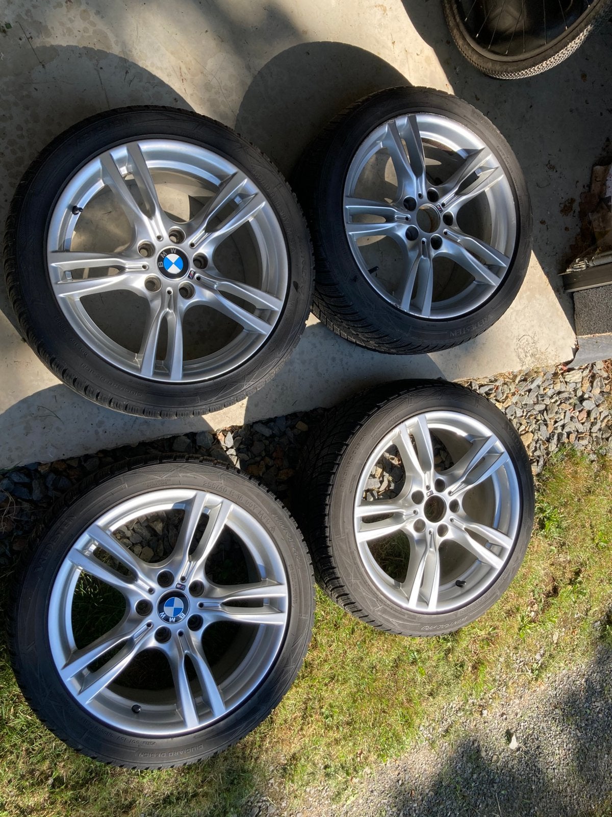 Kit hiver M en 18 pouces pour Bmw série 3 f30-f31-f32, Autos : Pièces & Accessoires, Pneus et Jantes, Pneus hiver, Véhicule de tourisme