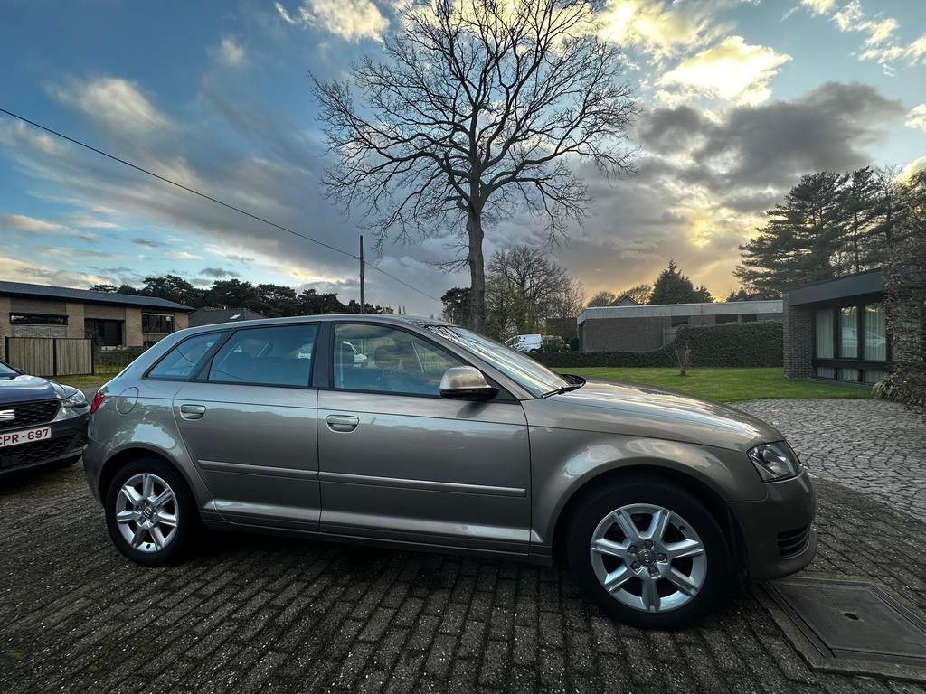 Audi a3 8p, Autos, Achat, 4 portes, Boîte manuelle, Autres couleurs