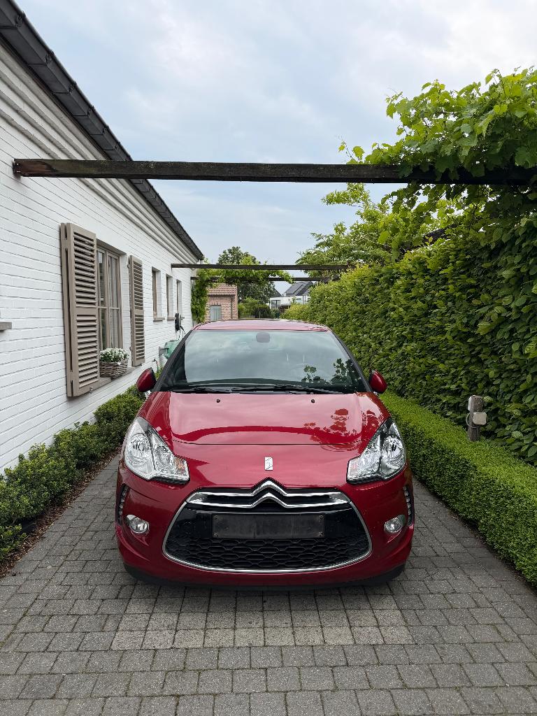 Citroën DS3, Autos, Citroën, Particulier, DS3, ABS, Régulateur de distance, Airbags, Air conditionné, Climatisation automatique