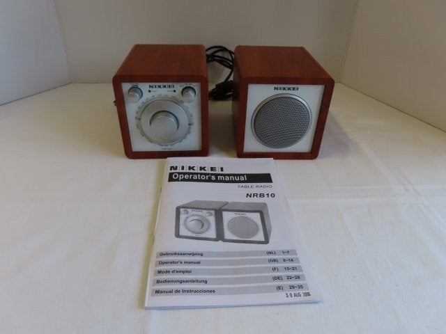 Radio met aparte geluidsbox Merk: Nikkei NRB10HT €.25,00, Ophalen of Verzenden, Nieuw, Radio
