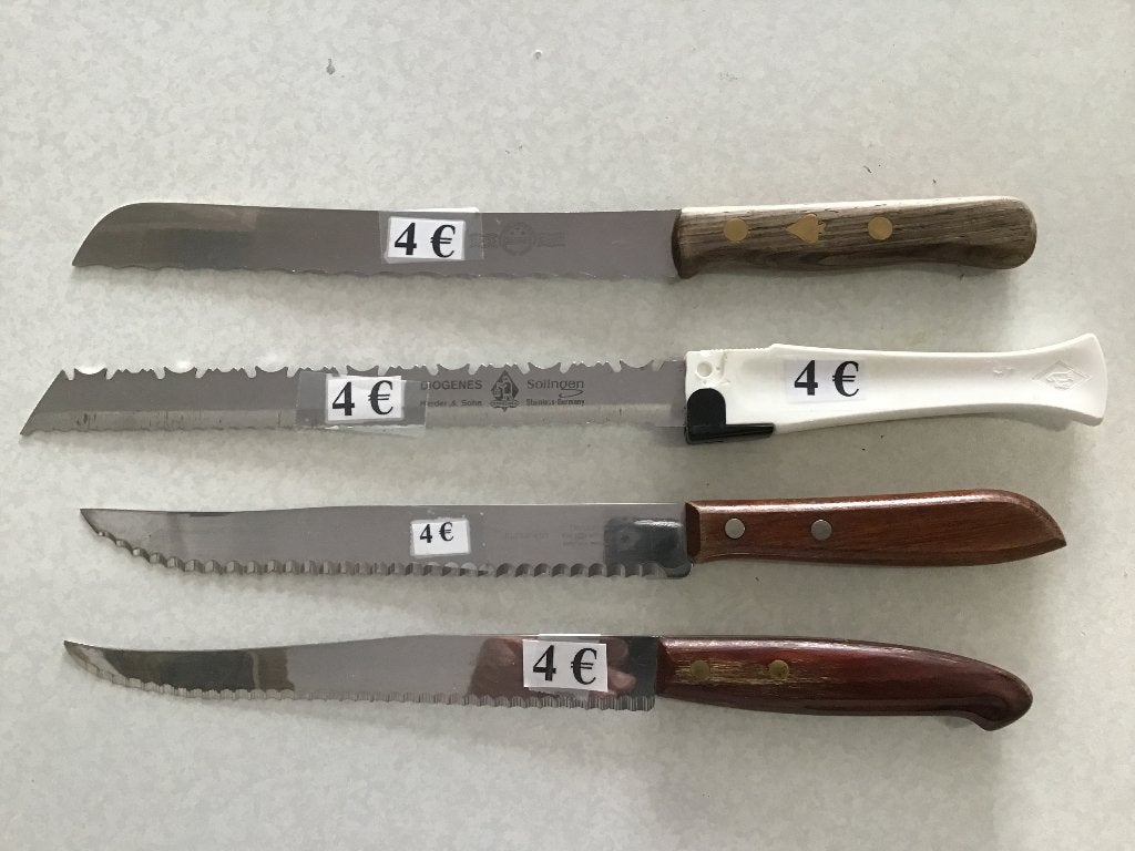 4 keuken messen aan 4 € per mes en meer andere, Huis en Inrichting, Ophalen of Verzenden, Zo goed als nieuw
