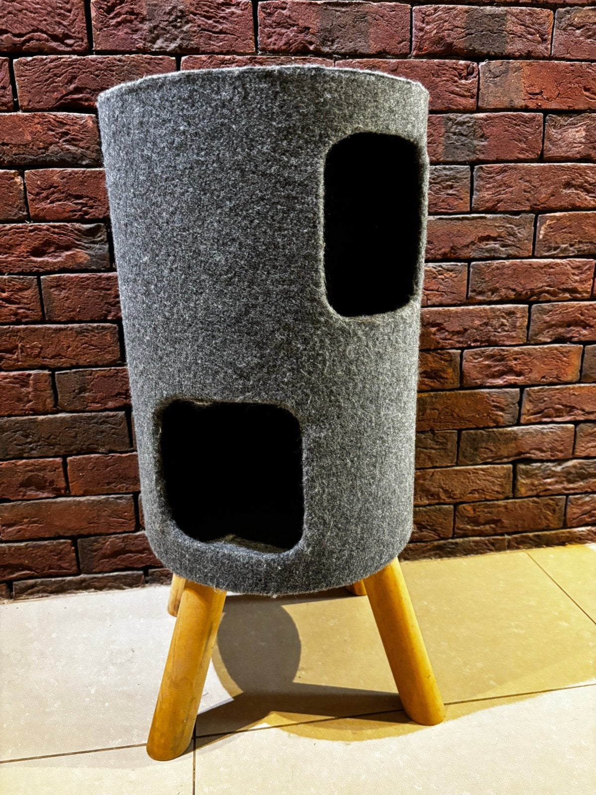 Abri tabouret pour chat, Enlèvement, Utilisé