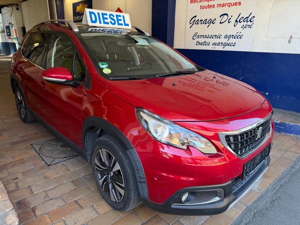 Peugeot 2008 1.6 diesel 99 pk 2017 126.000 km GPS Airco, Auto's, Voorwielaandrijving, Euro 6, 4 cilinders, 1600 cc
