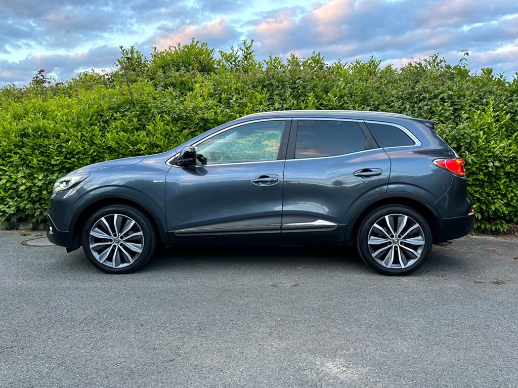 Renault Kadjar Édition Bose 1.2 Essence 2016 €6b Airco GPS J, https://public.car-pass.be/vhr/58357d98-3f5d-4482-ae72-226032b67e23