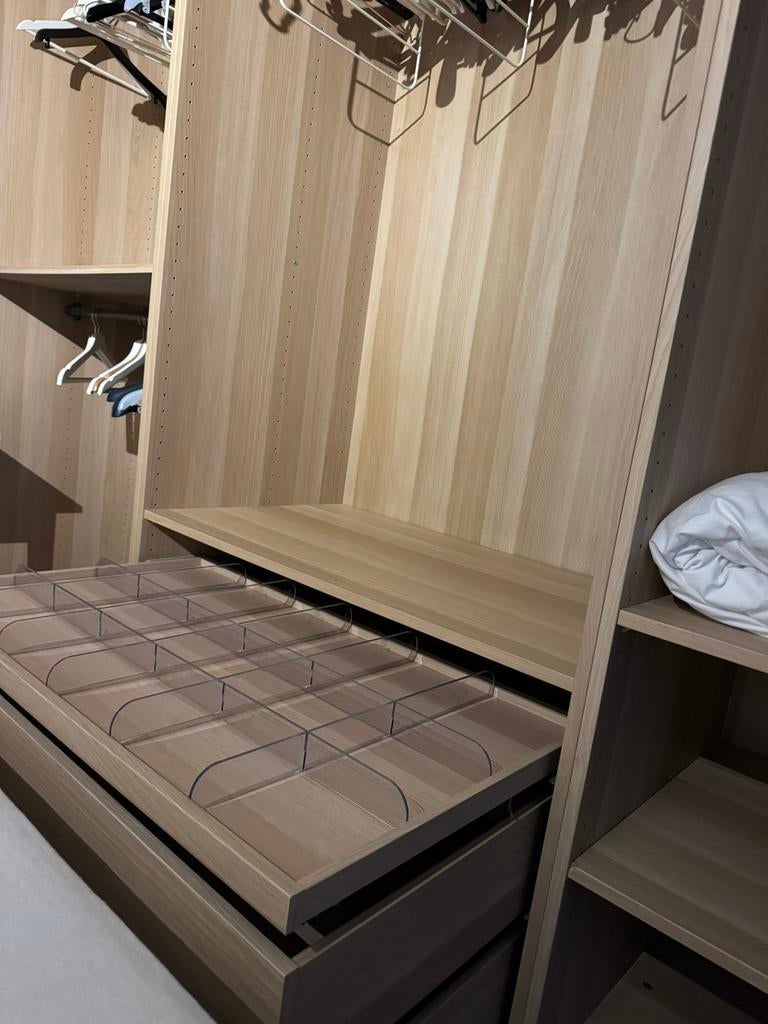 Ikea kast zo goed als new, Enlèvement, Comme neuf