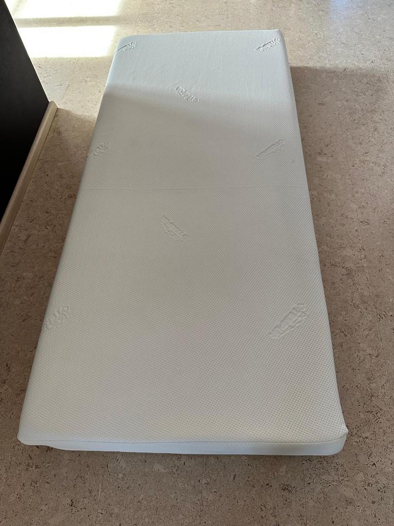 Tempur matras medium in uitstekende staat. 90 x 200 x 19cm, 90 cm, Matelas, Enlèvement, 200 cm