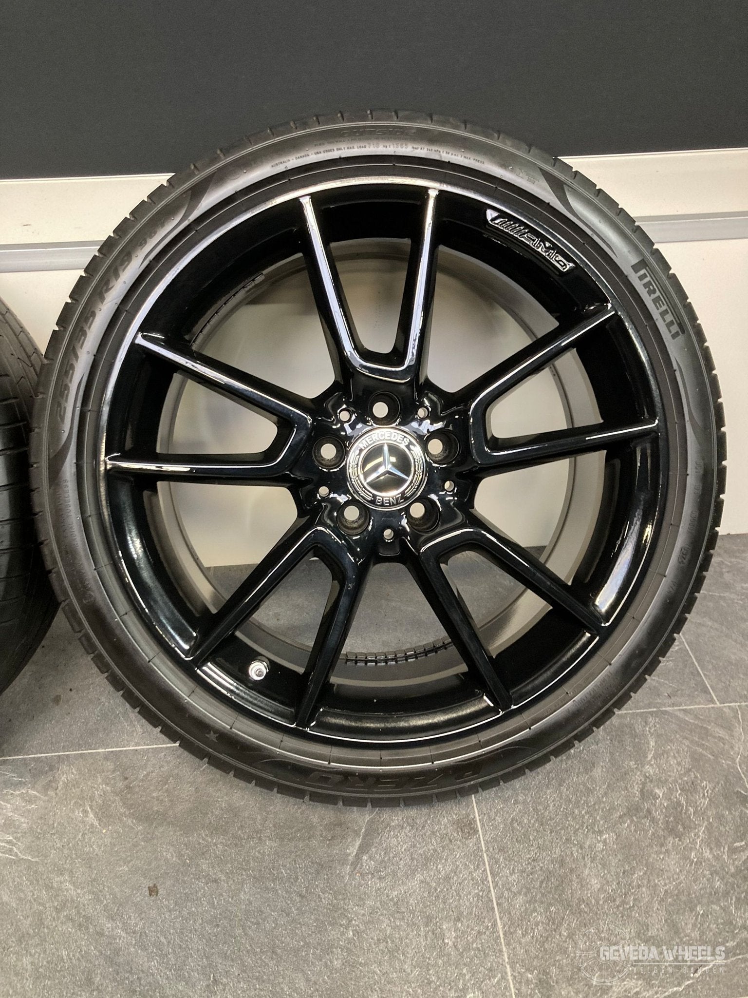19” originele Mercedes C W205 AMG velgen + banden breedset, Autos : Pièces & Accessoires, Pneus & Jantes, Pneus et Jantes, Pneus été