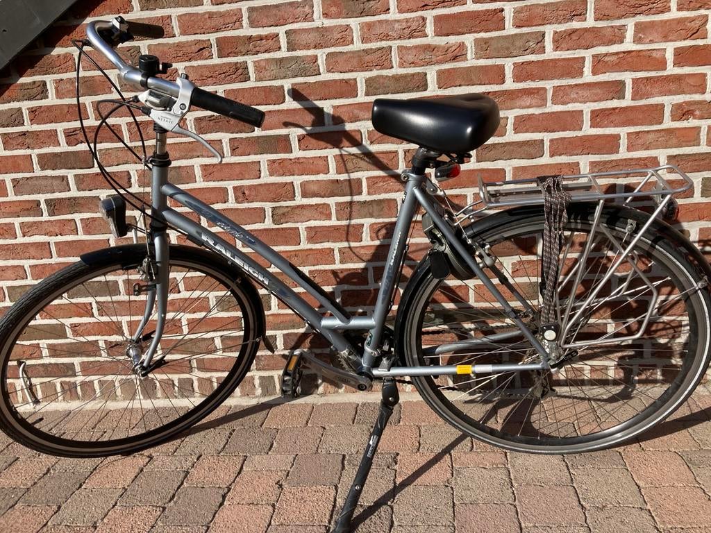 Damesfiets, Fietsen en Brommers, Fietsen | Dames | Damesfietsen, Ophalen, Zo goed als nieuw, Versnellingen