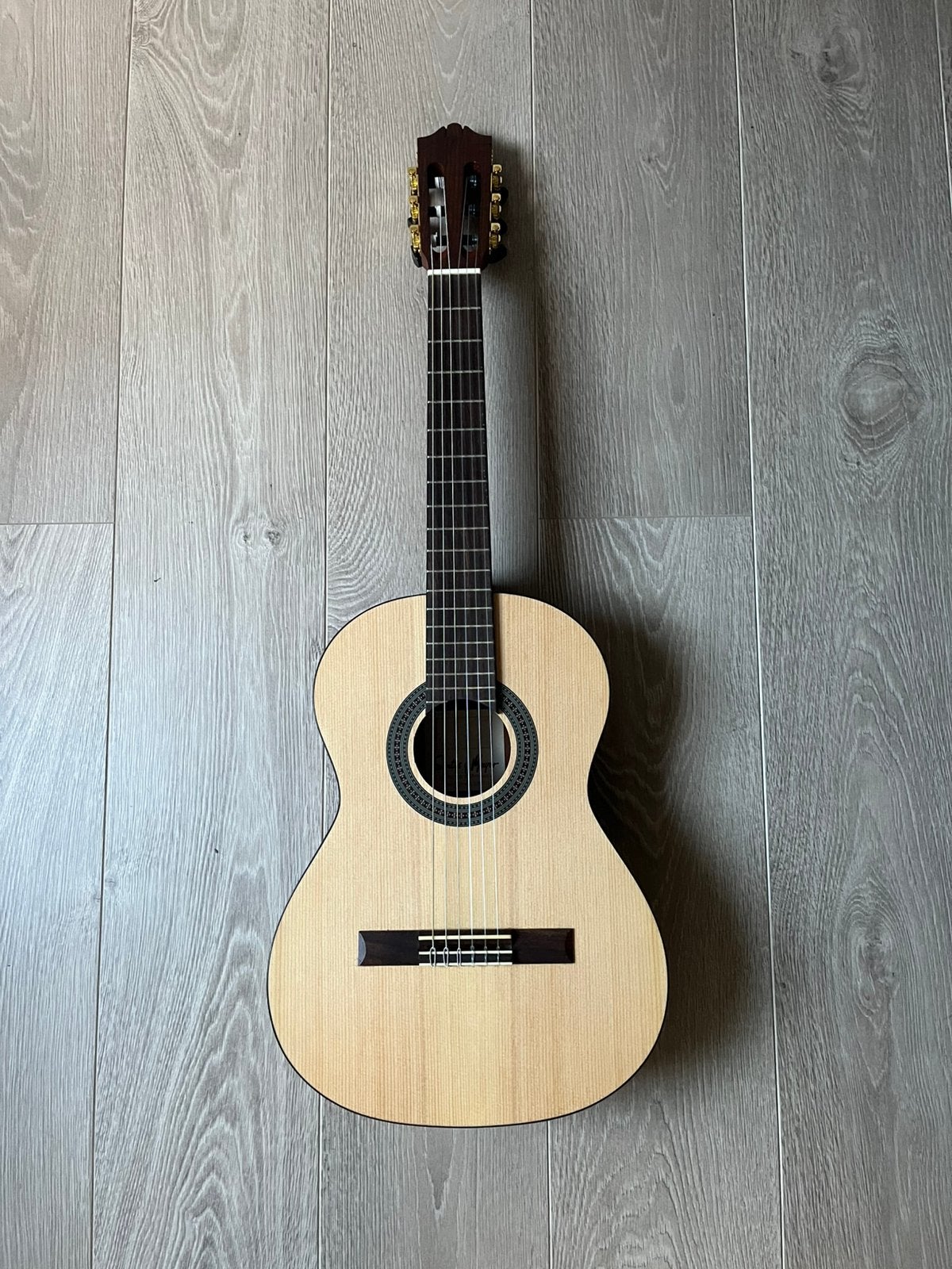 3/4 'Santos y Mayor' klassieke gitaar, Muziek en Instrumenten, Snaarinstrumenten | Gitaren | Akoestisch, Nieuw, Klassieke of Spaanse gitaar