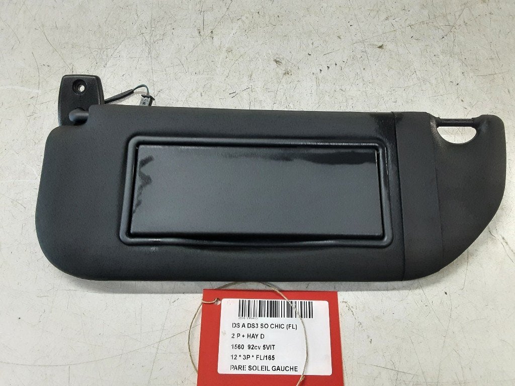 ZONNEKLEP LINKS Citroën DS3 (SA) (01-2009/07-2015), Gebruikt, Citroën, Mevr. I. Hauben, Rue de l'Espoir 34 34
4030  GRIVEGNÉE, BE