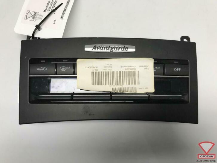panneau climatronic mercedes classe e w212 a2129009109, Mercedes-Benz AG, Mercedes-Benz, Utilisé, Mercedesstrasse 120
70372  Stuttgart, DE