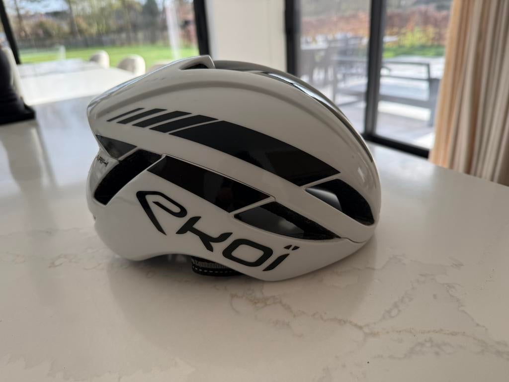 Aero helm Ekoi, Ophalen of Verzenden, Zo goed als nieuw, M