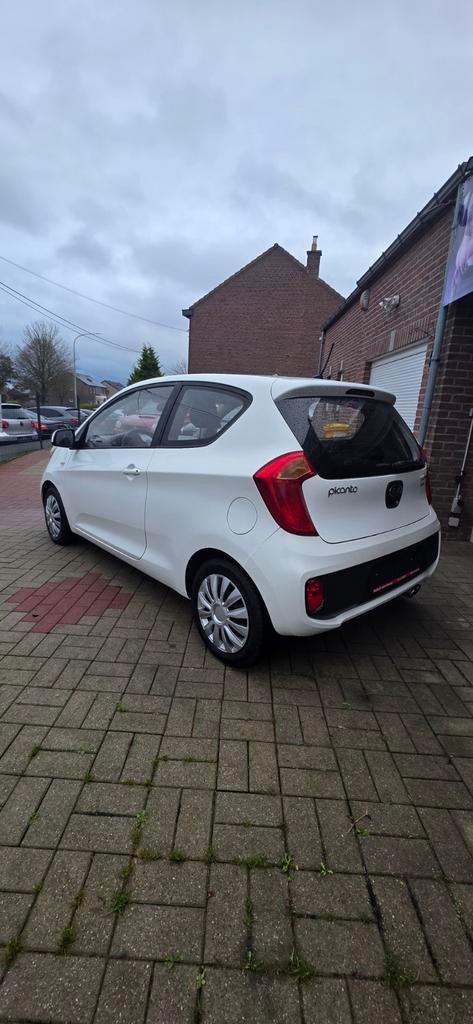 Kia picanto 2012 1000cc essence, Autos, Entreprise, Essence, Achat, Picanto