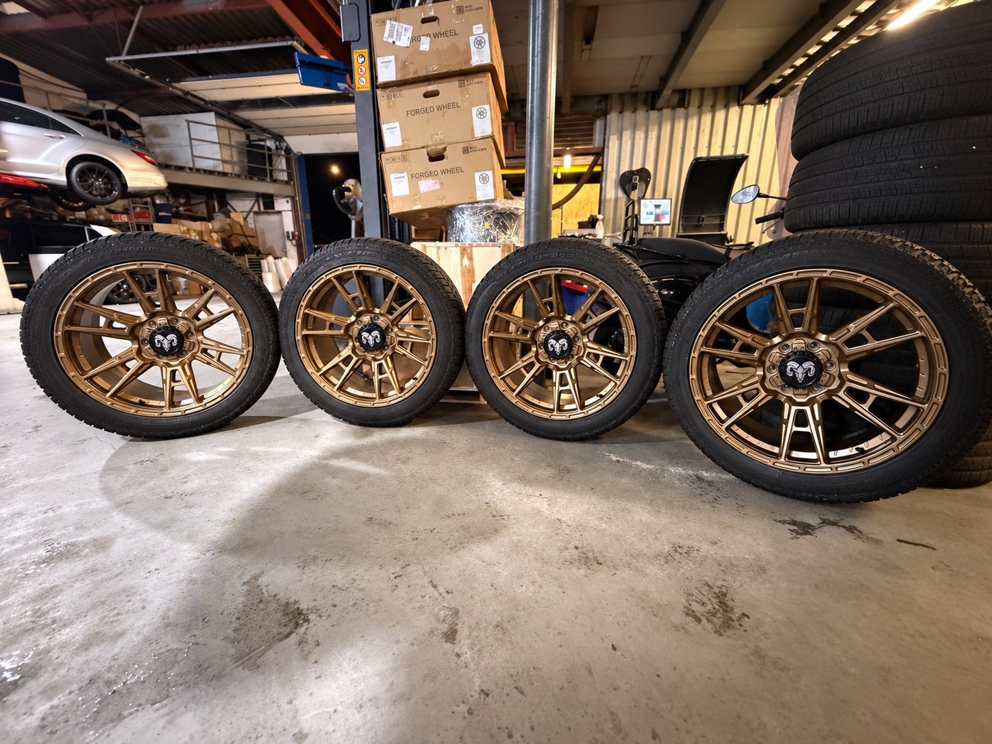 Dodge ram gen 5 velgen 22 inch 6x139.7, Auto-onderdelen, Overig, 285 mm, Nieuw, Overige maten