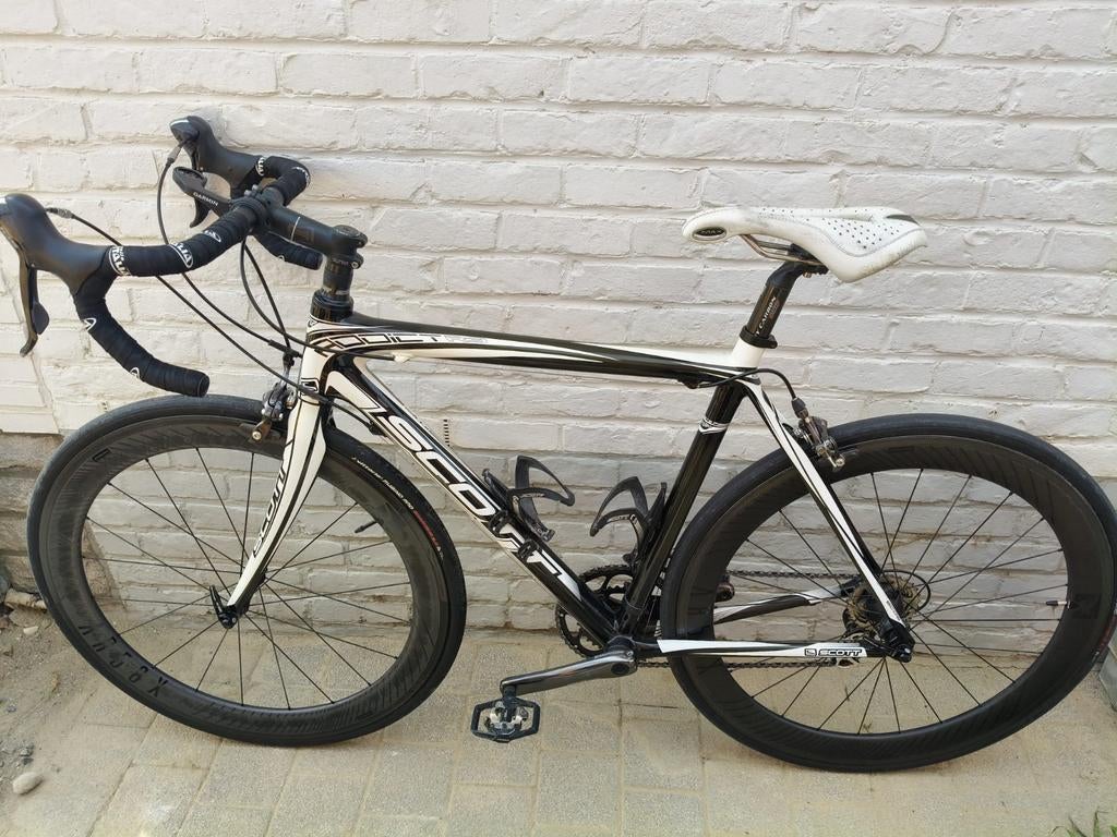 Scott addict, Ophalen