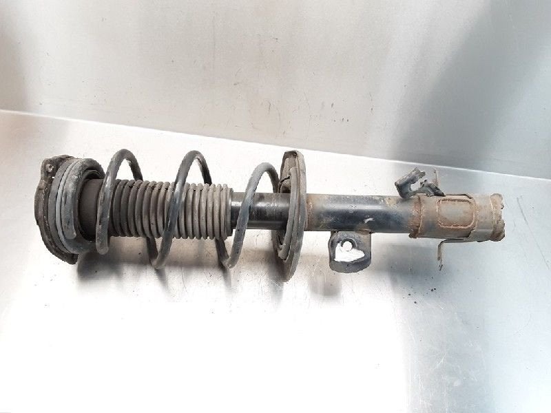 VEERPOOT LINKS VOOR Nissan Juke (F15) (01-2010/12-2019), Gebruikt, Nissan