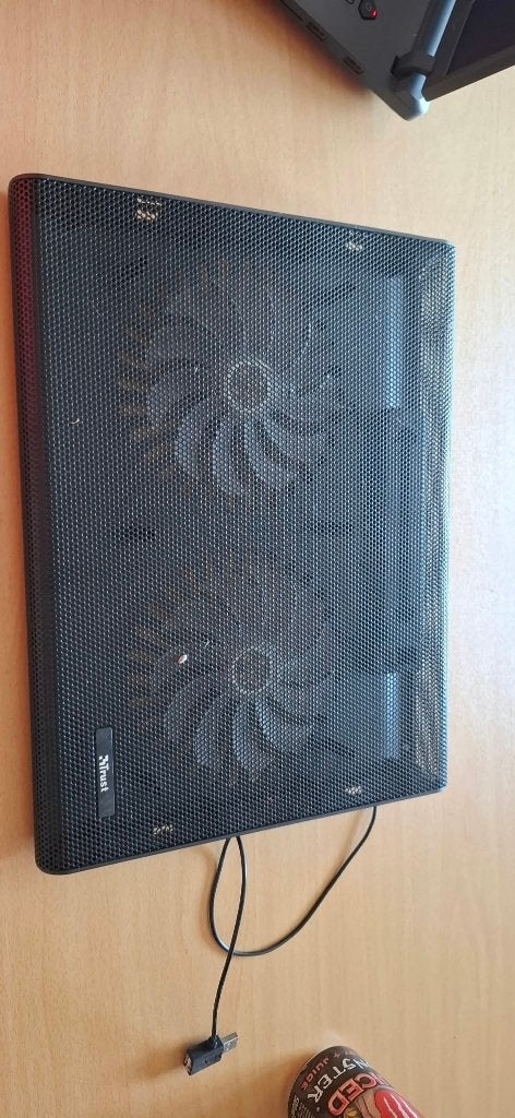 Trust laptopkoeler met 2 ventilatoren, Ophalen, Gebruikt
