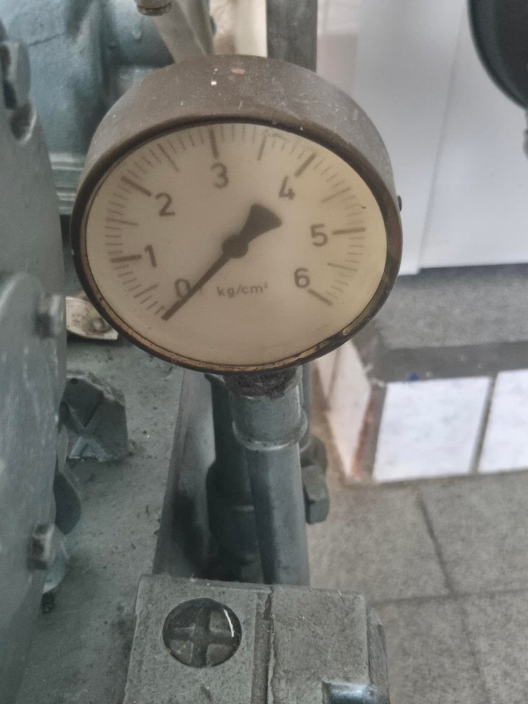 Luchtcompressor, Ophalen, Gebruikt, 6 tot 10 bar, Mobiel