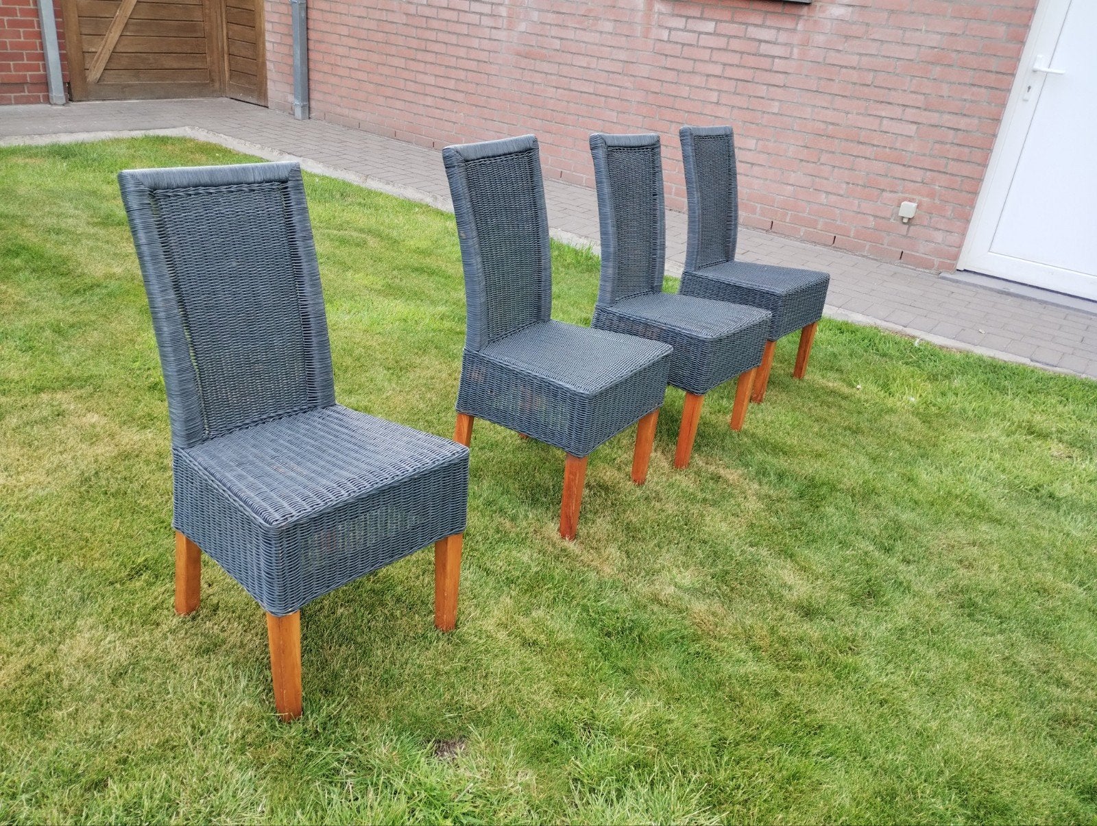 Rotan stoelen 20 euro voor 4, Maison & Meubles, Chaises, Enlèvement, Gris, Osier ou Rotin, Quatre