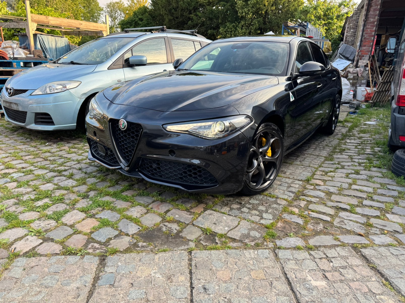 Alfa Romeo Giulia 2.0 Turbo Q4, Cuir et Alcantara, Achat, Euro 6, Noir