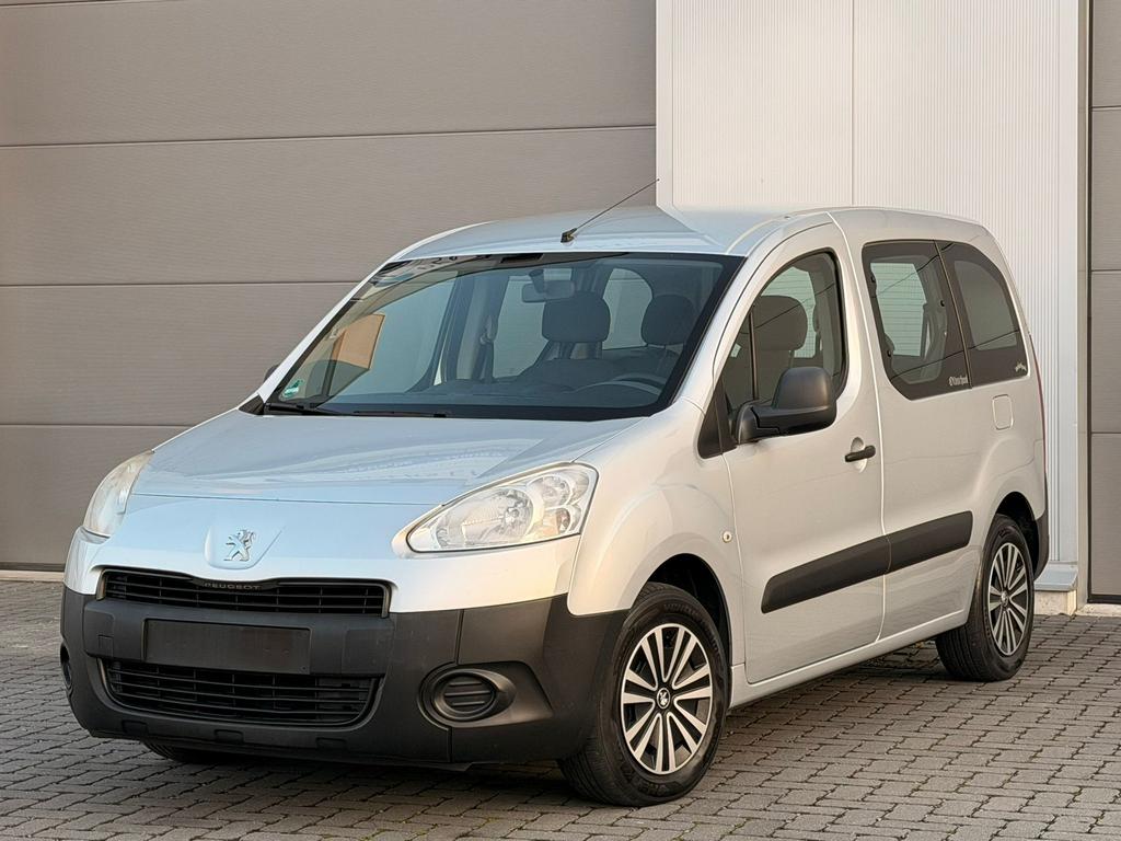 PEUGEOT PARTNER 2013 ESSENCE 1.6 279 000 KM EURO5, Autos, Euro 5, Achat, Entreprise, Boîte manuelle