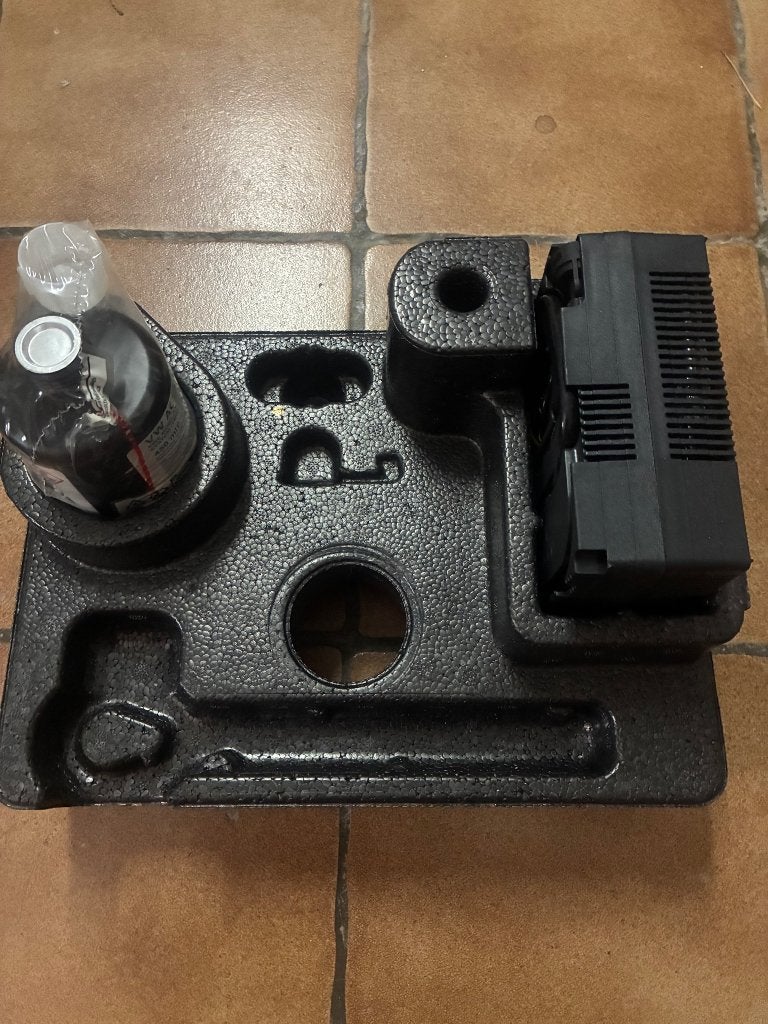 Kit anti crevaison, Autos : Pièces & Accessoires, Pneus & Jantes, Enlèvement, Neuf, Pneu(s)