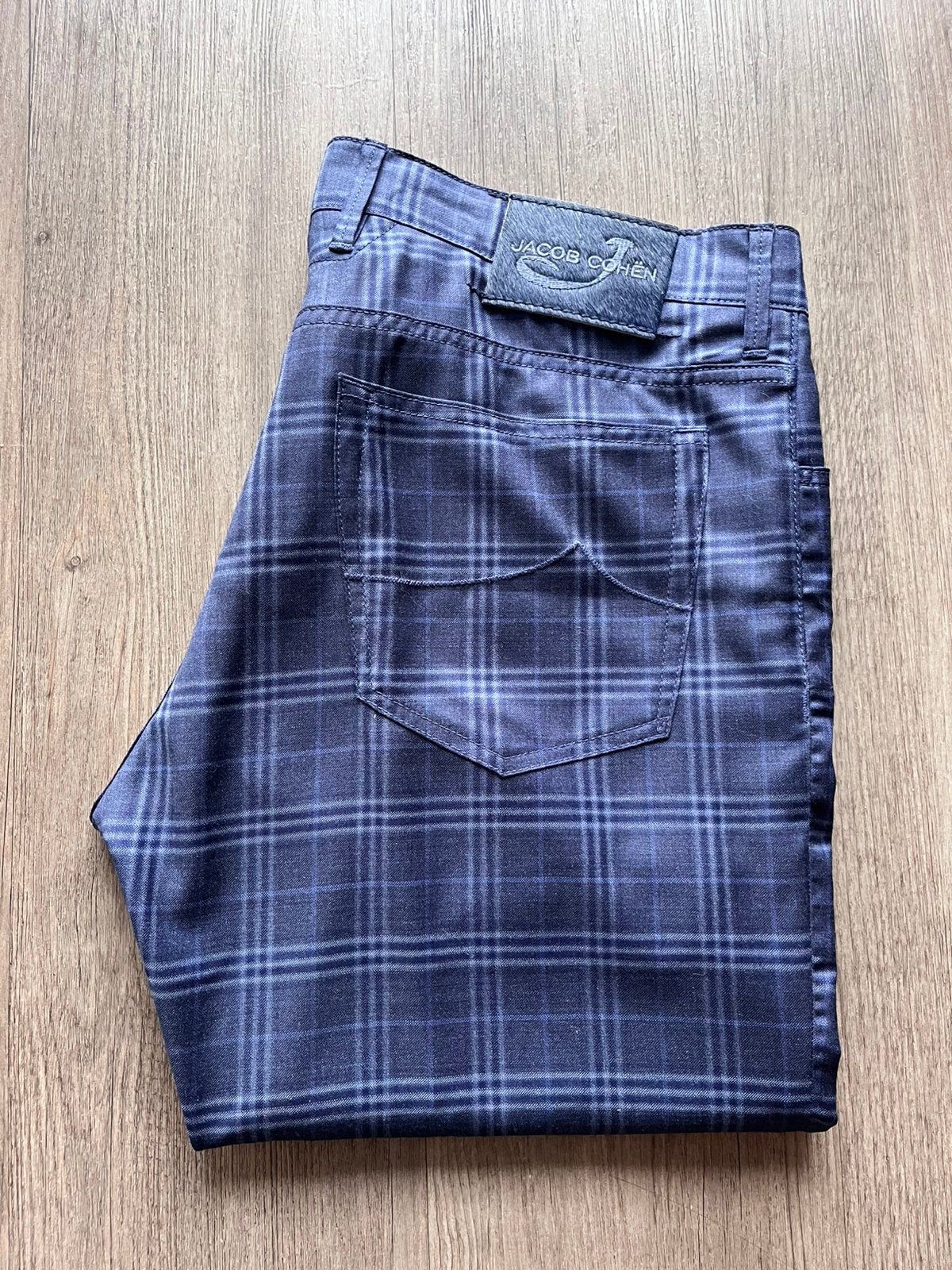 Jacob Cohen broek size 37 type J688 Wool amper gedragen, Ophalen of Verzenden, Zo goed als nieuw, Blauw, W36 - W38 (confectie 52/54)