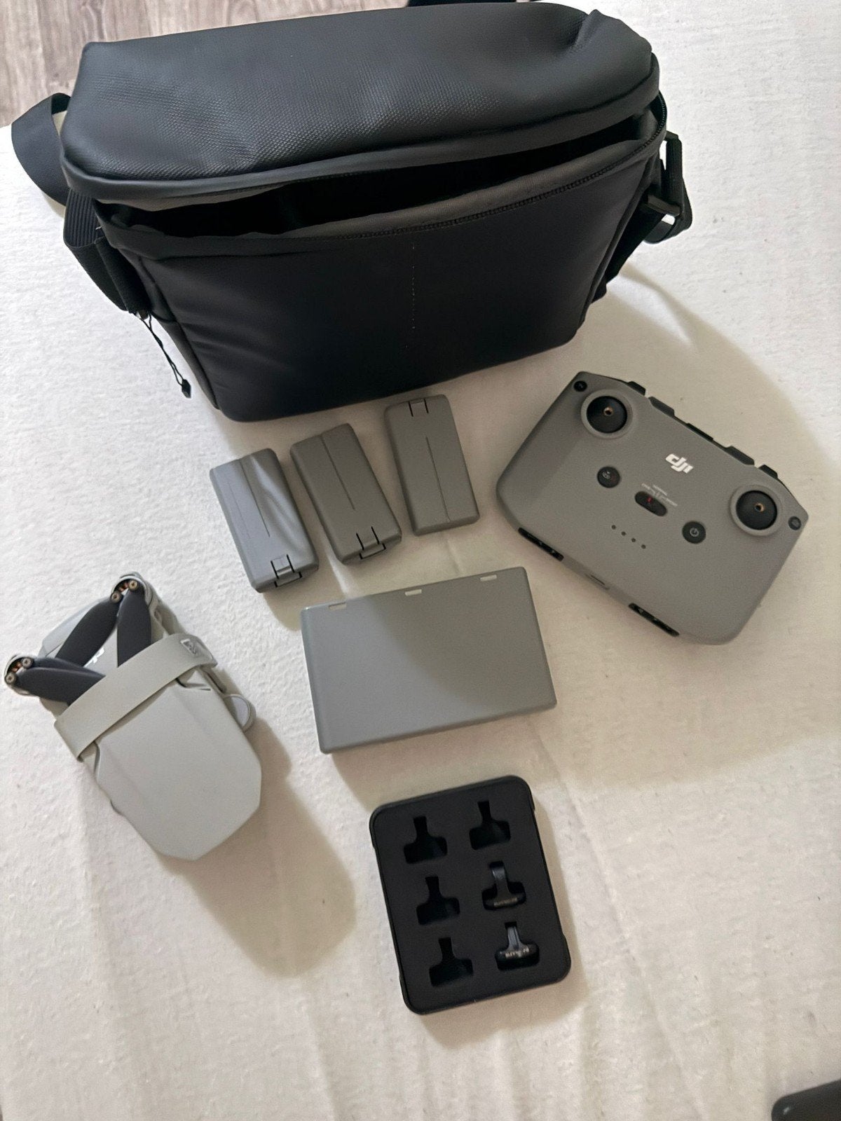 Dji Mini 2 fly more combo 3 accu's., Enlèvement ou Envoi, Comme neuf, DJI, Qualité supérieure