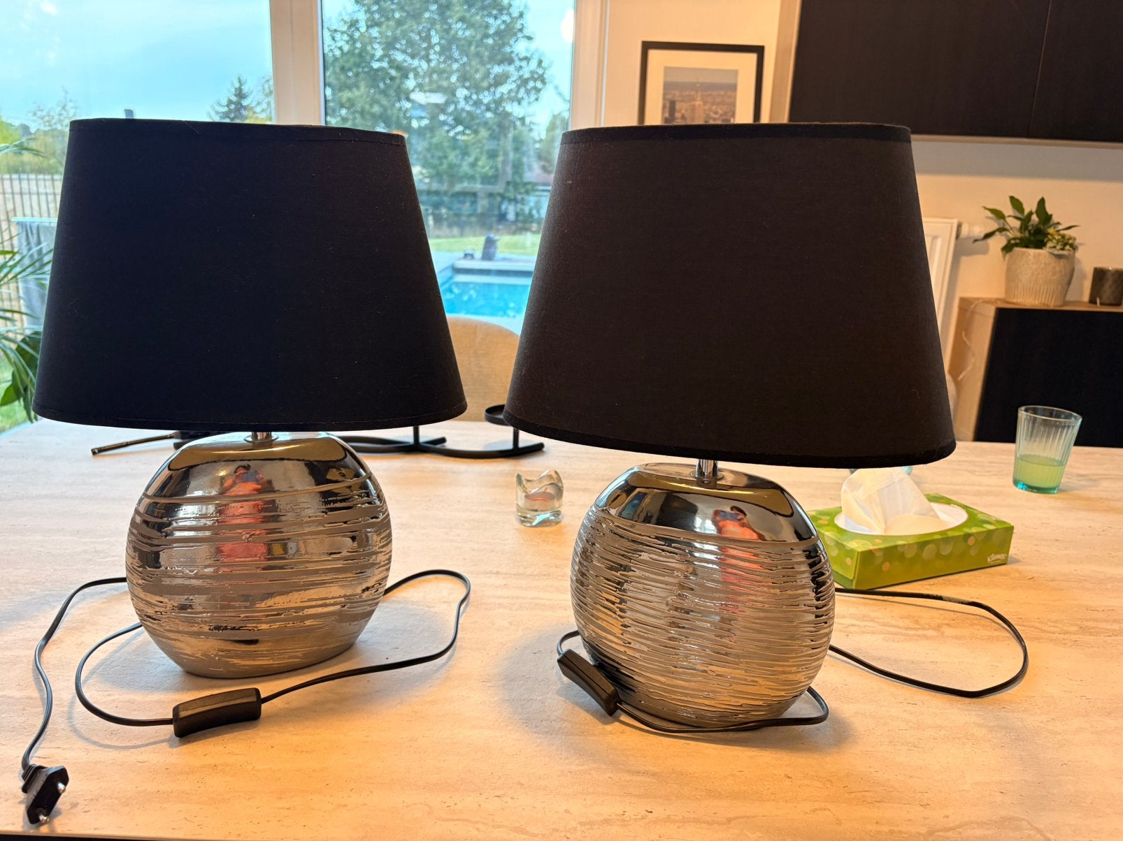Lor de 2 lampes de chevet, Argenté, Enlèvement, Comme neuf, Lampe de chevet