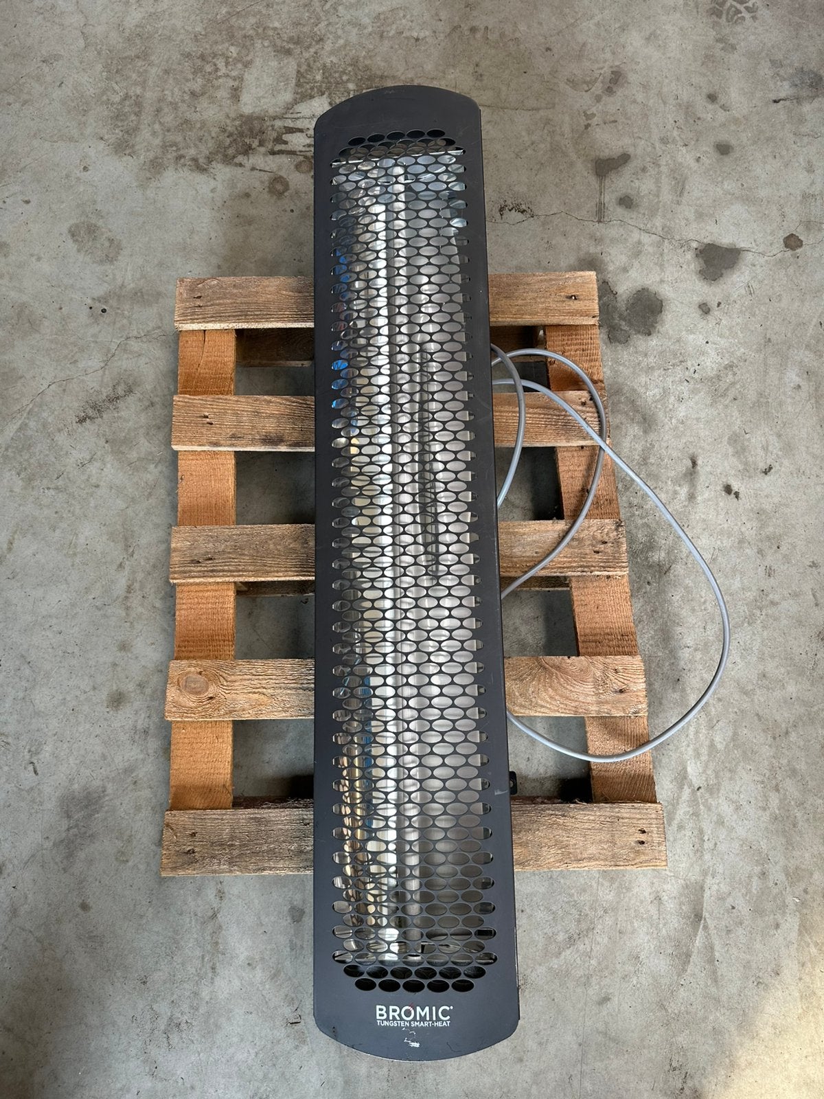 Bromic infrarood terrasverwarmer, Ophalen, Zo goed als nieuw, Elektrisch, Wand