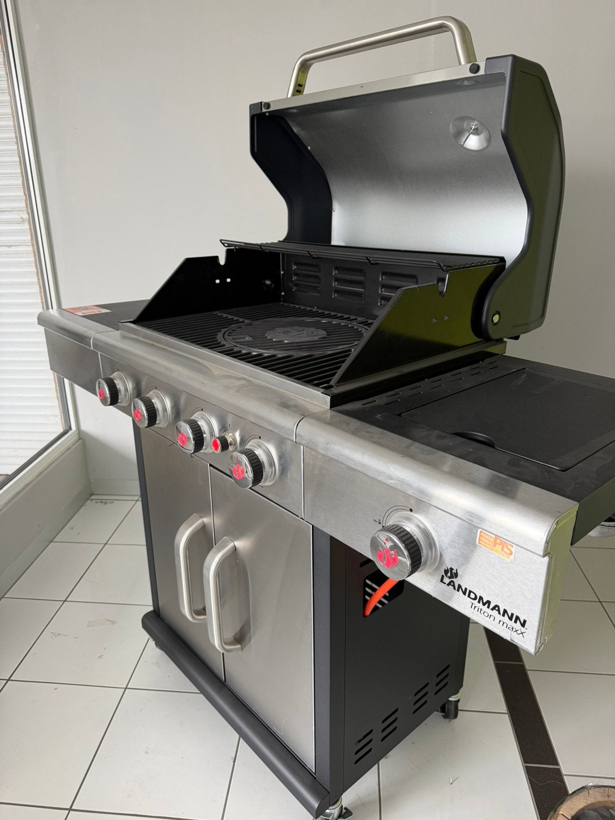 Landmann Triton max, Enlèvement, Neuf
