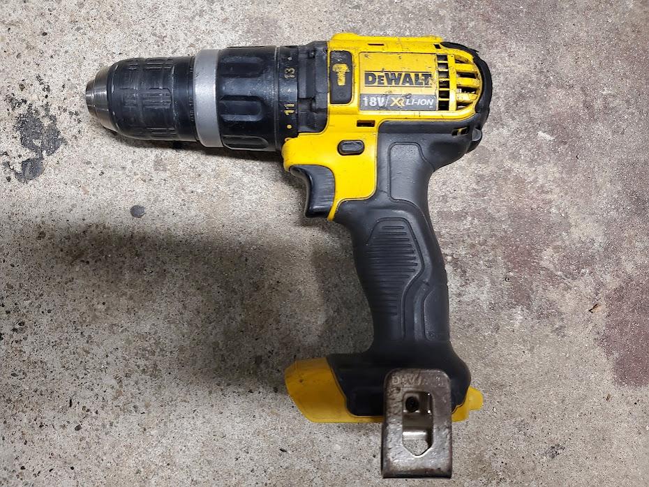 Foreuse a percussion 18v Dewalt DCD785, Bricolage & Construction, Outillage | Foreuses, Enlèvement ou Envoi, Utilisé, Foreuse et Perceuse