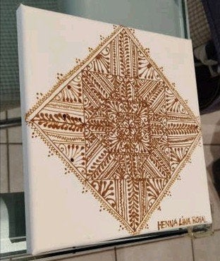 Toile originale fait main avec henné - artiste jettoise 20cm, Fait main