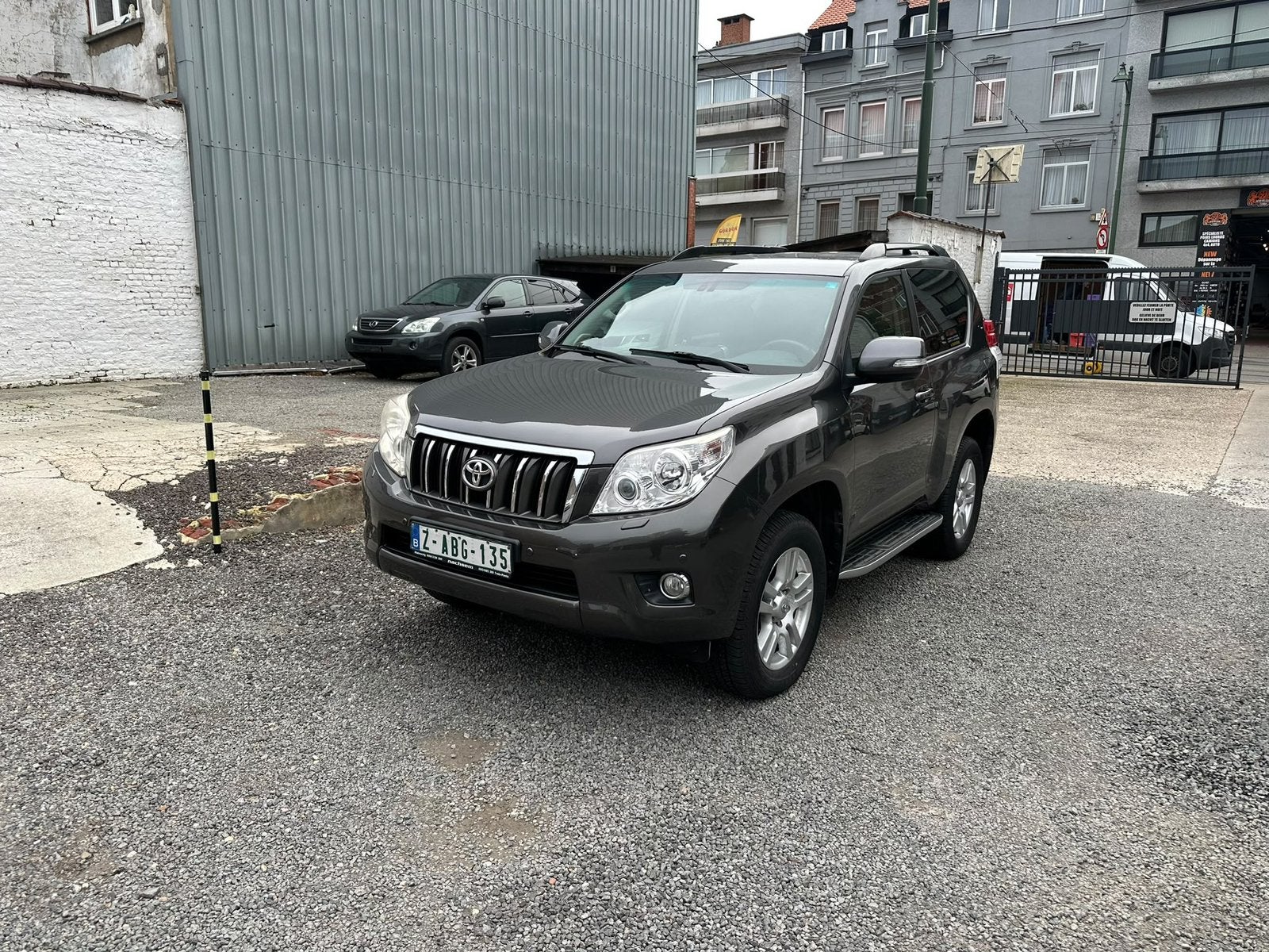 Toyota landcruiser 4x4 nieuw 91dkm full service 0485905657, Auto's, Automaat, 4 cilinders, Elektrische ramen, Bedrijf