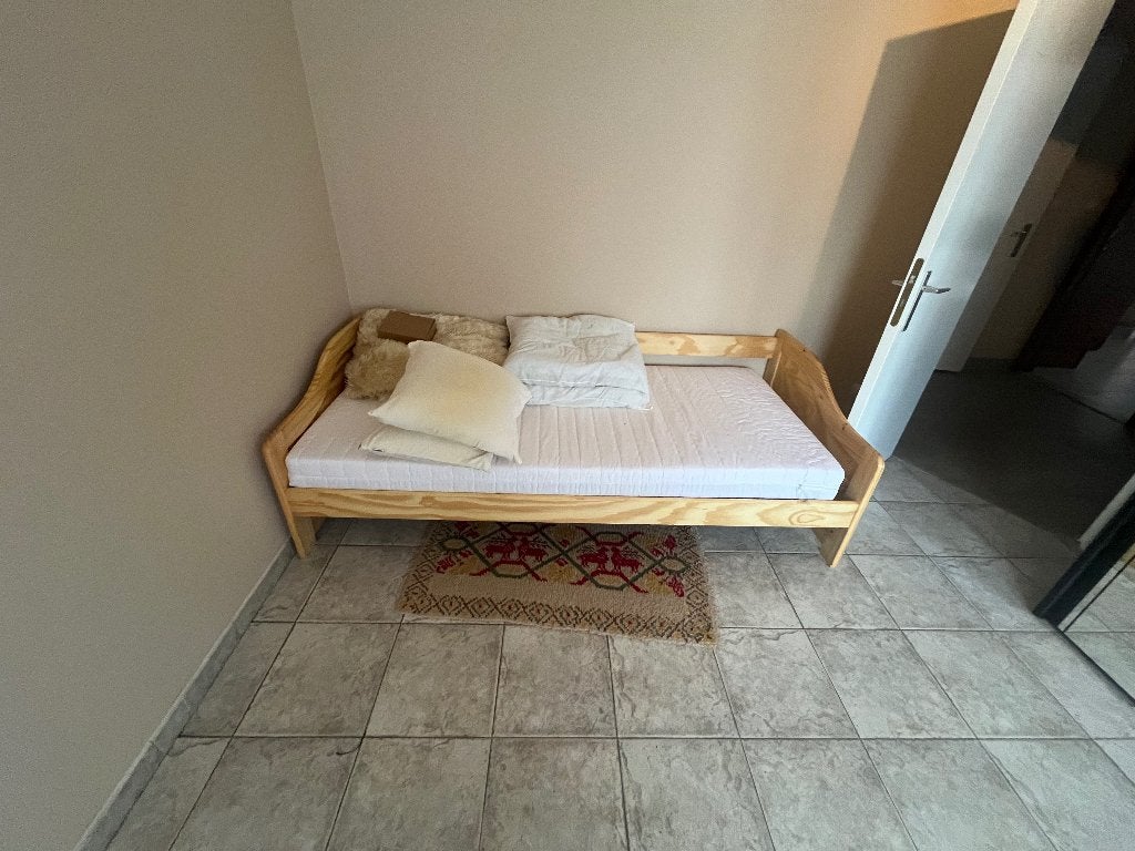 Eenpersoonsbed, Huis en Inrichting, Ophalen, Gebruikt, Eenpersoons