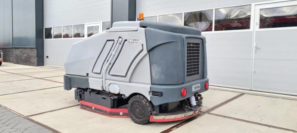 Nilfisk ER 1600 Ride on schrobmachine opzit dweilmachine vee, Enlèvement, -, -, -