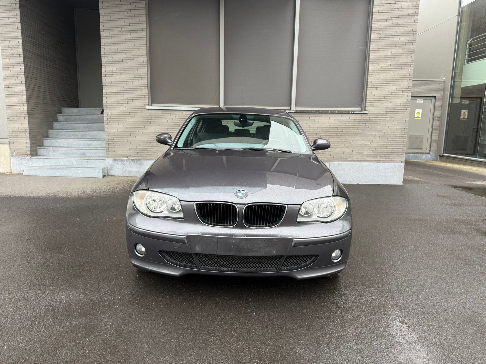 BMW 118d | 2.0 Diesel | 168 000 km, 90 kW, Argent ou Gris, Achat, 4 portes