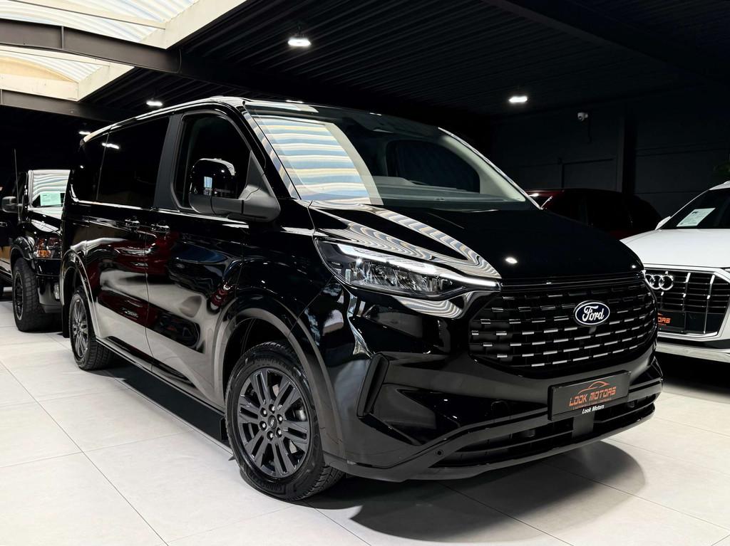 Ford Tourneo Custom TITANIUM 2.0 TdCi 136CV 9 PLACES BOITE A, Auto's, Ford, Gebruikt, 4 cilinders, 136 pk, Zwart