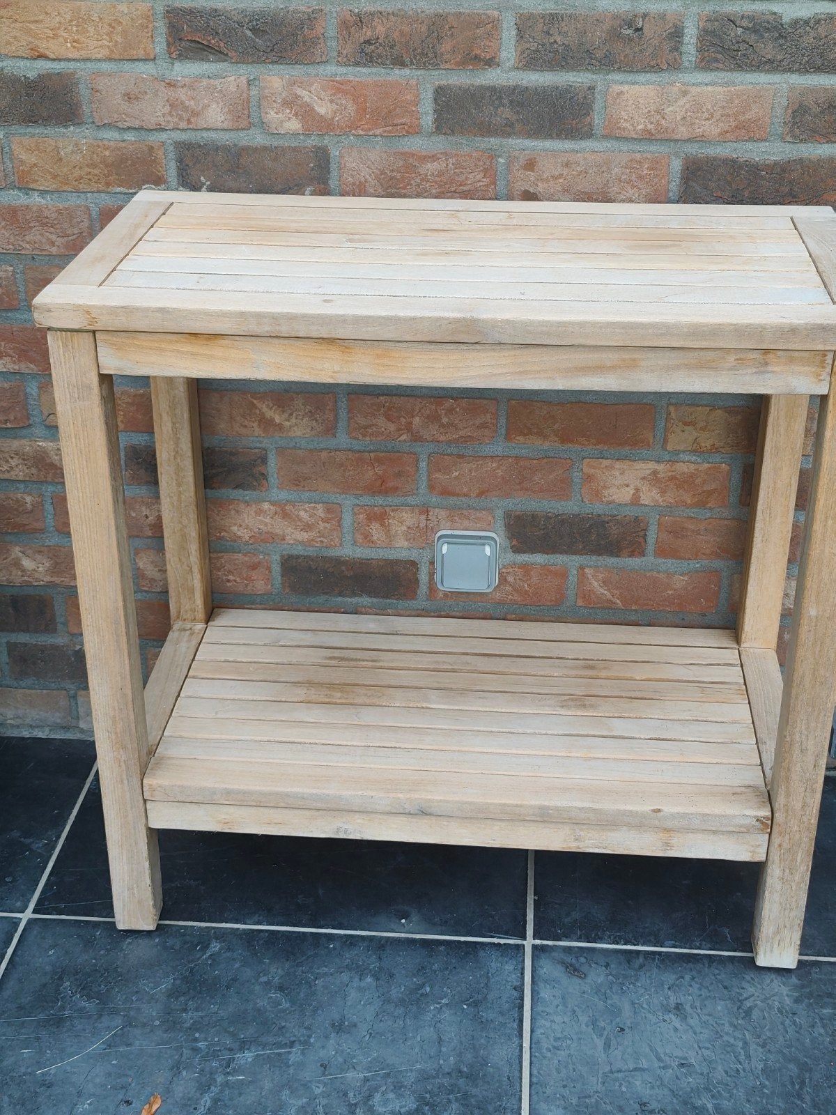 Teak bijzettafel, Huis en Inrichting, Tafels | Sidetables, Ophalen