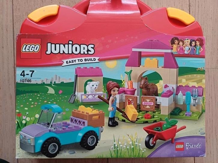 Lego friends juniors set 10746 Mia's boerderijkoffer 4-7, Ophalen of Verzenden