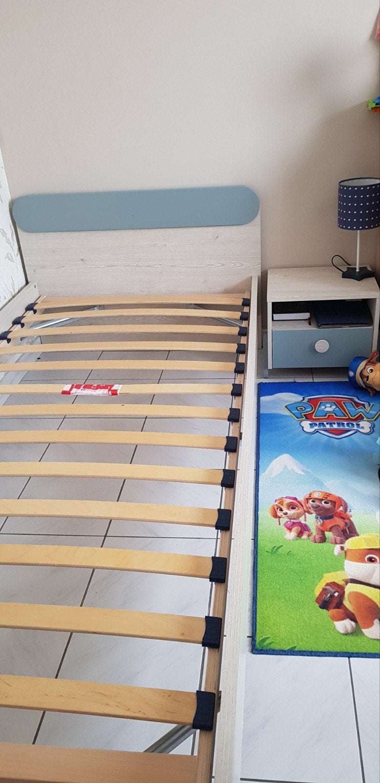 Lit enfant avec commode, Enfants & Bébés, Chambre d'enfant | Lits, Enlèvement