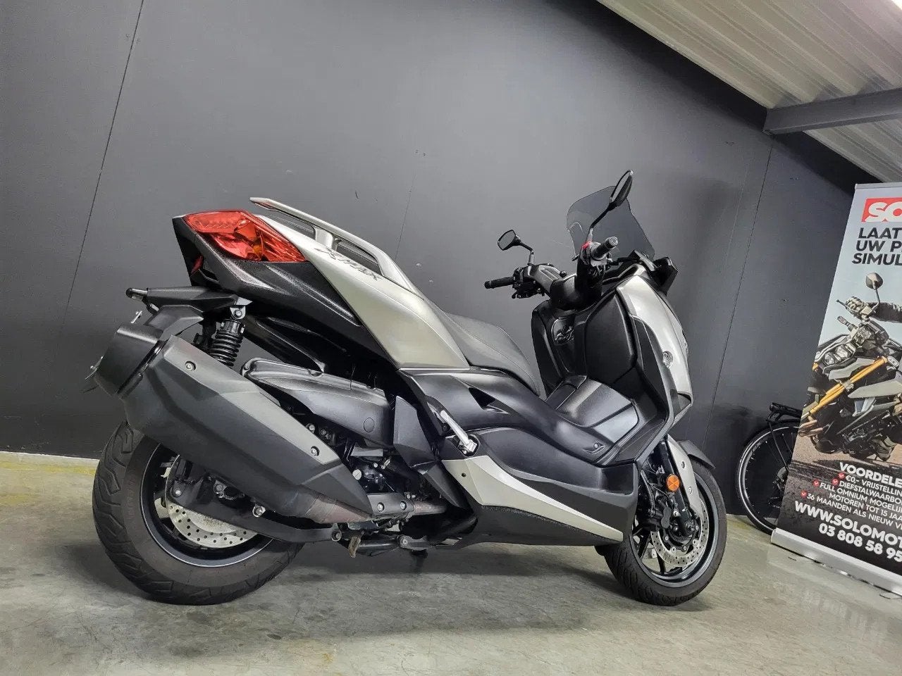 Yamaha XMAX 400 (année de construction 2017), Scooter, Entreprise, 400 cm³, 12 à 35 kW