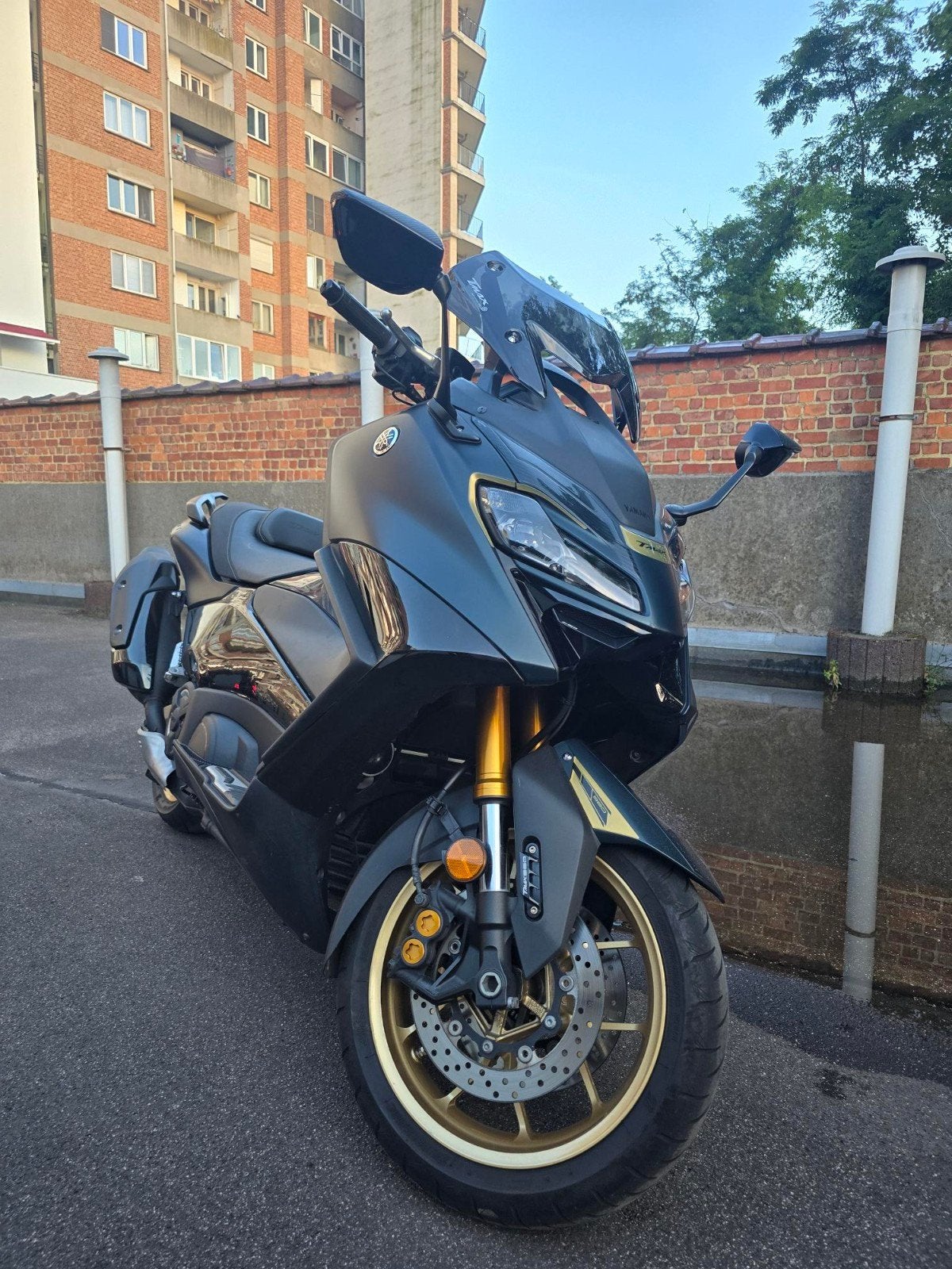 Yamaha T-Max 560 TECH-MAX 2022 9300km Vario Malossi Alarme, Motos, Entreprise, Neuf
