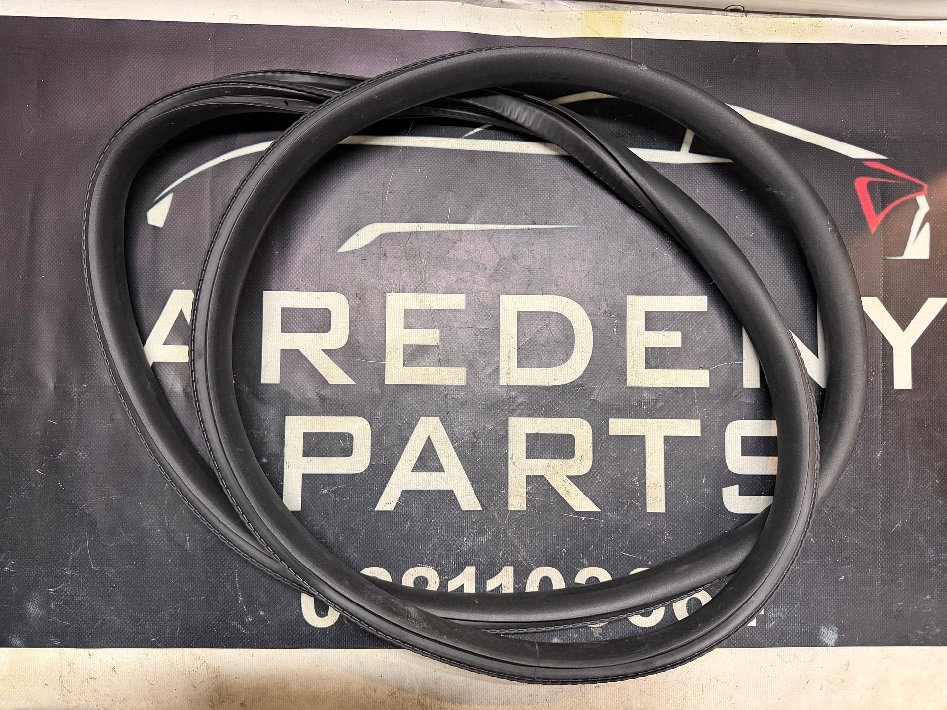 Mercedes CLA W118 Portierrubber Rechts Achter A1186920800, Utilisé, -, -, Enlèvement ou Envoi