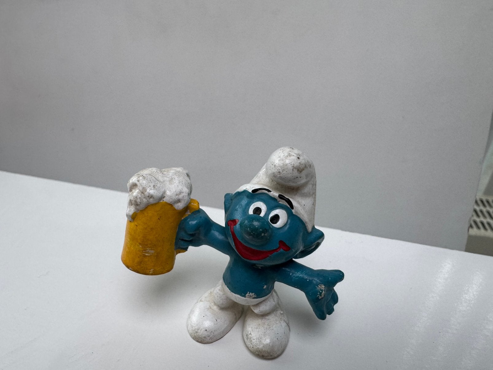 Miniatuur smurf - biersmurf, Ophalen, Gebruikt, Overige Smurfen, Poppetje, Figuurtje of Knuffel