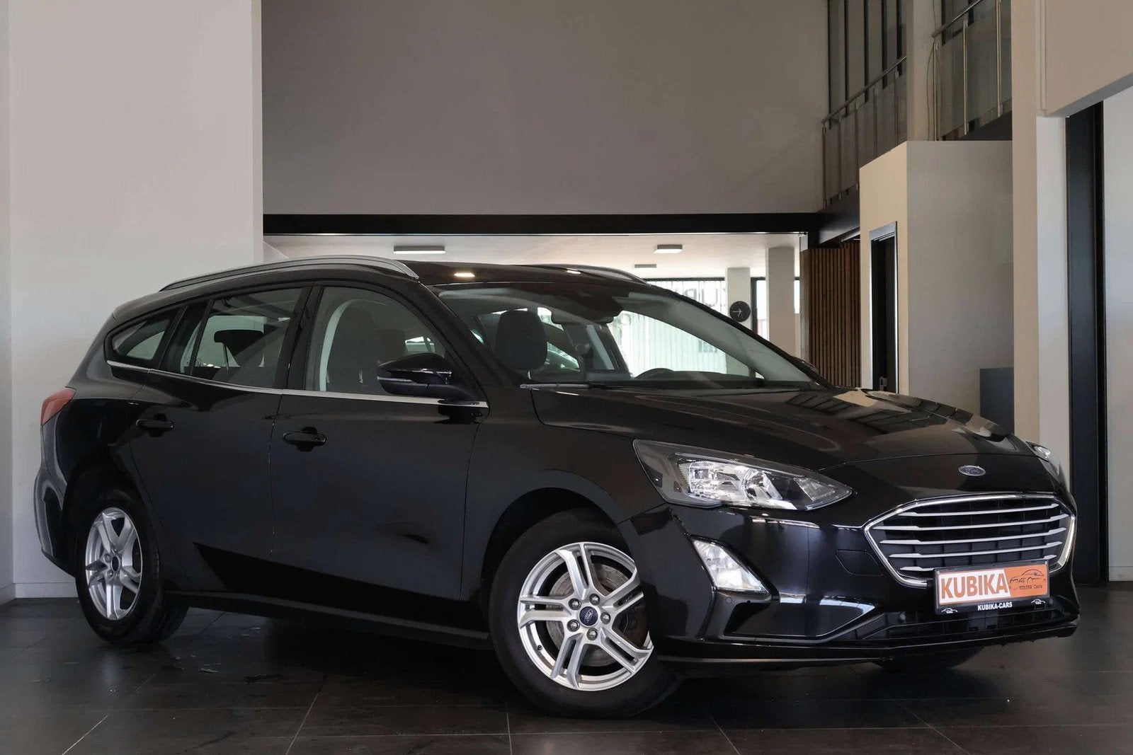 Ford Focus 1.0 EcoBoost BTW* Camera StuurV ZetelV Navi Garan, Auto's, Focus, Stof, Gebruikt, Bedrijf