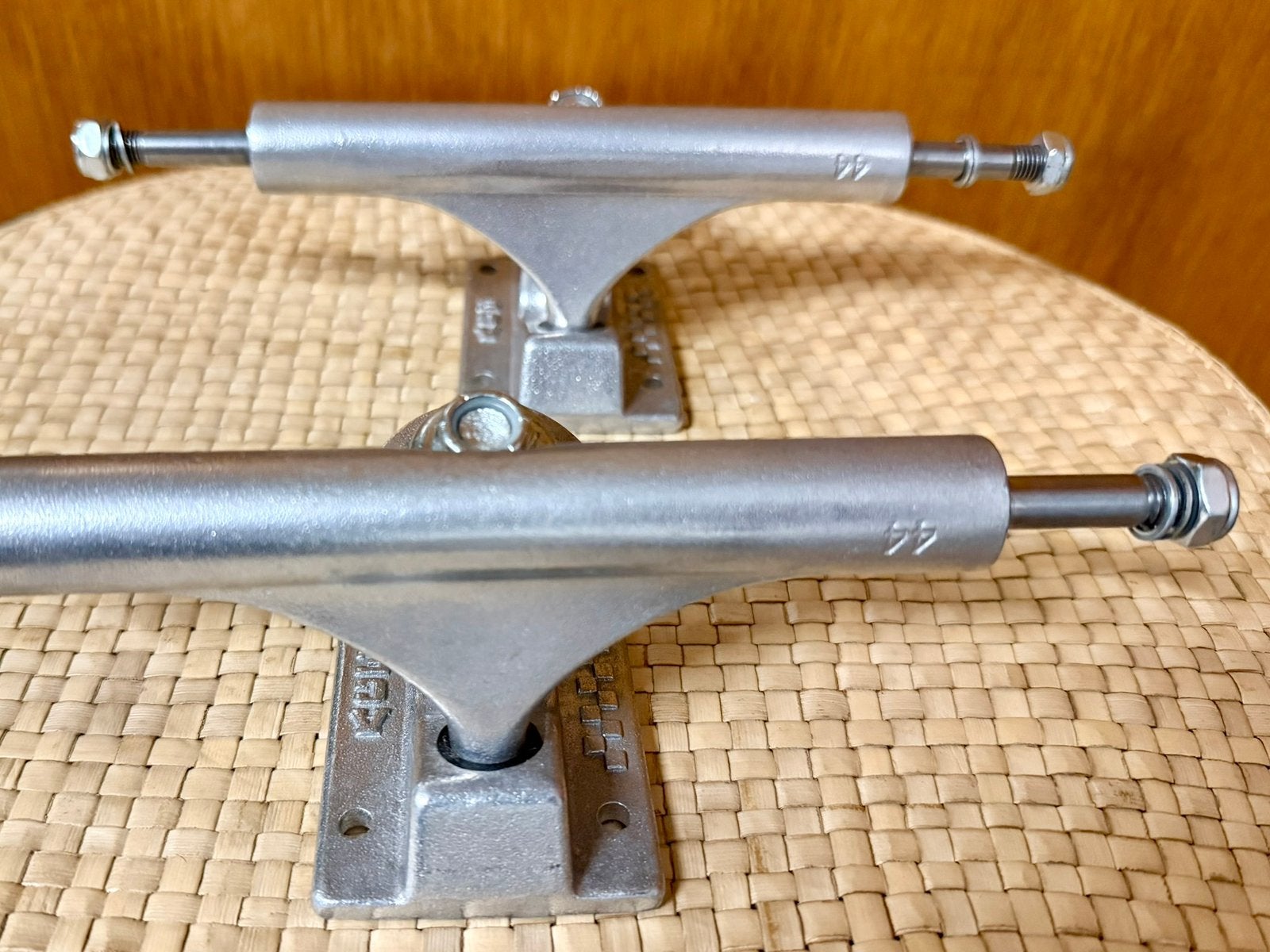 Ace Classic 44 Skateboard Trucks nieuwstaat, Sport en Fitness, Skateboarden, Ophalen, Zo goed als nieuw, Skateboard
